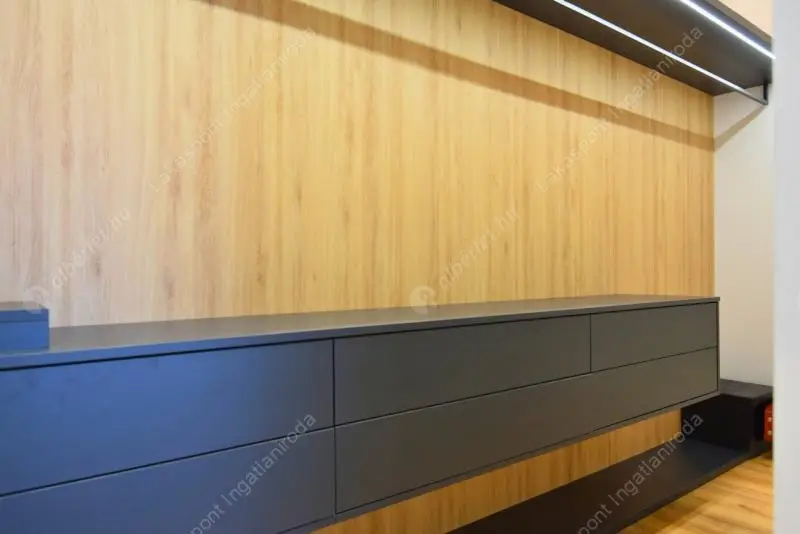 Kiadó albérlet 763000 Ft/hó áron: Budapest, V. kerület  Kecskeméti utca. Mérete: 90 nm, 2 szobás | Alberlet.hu - 6529795