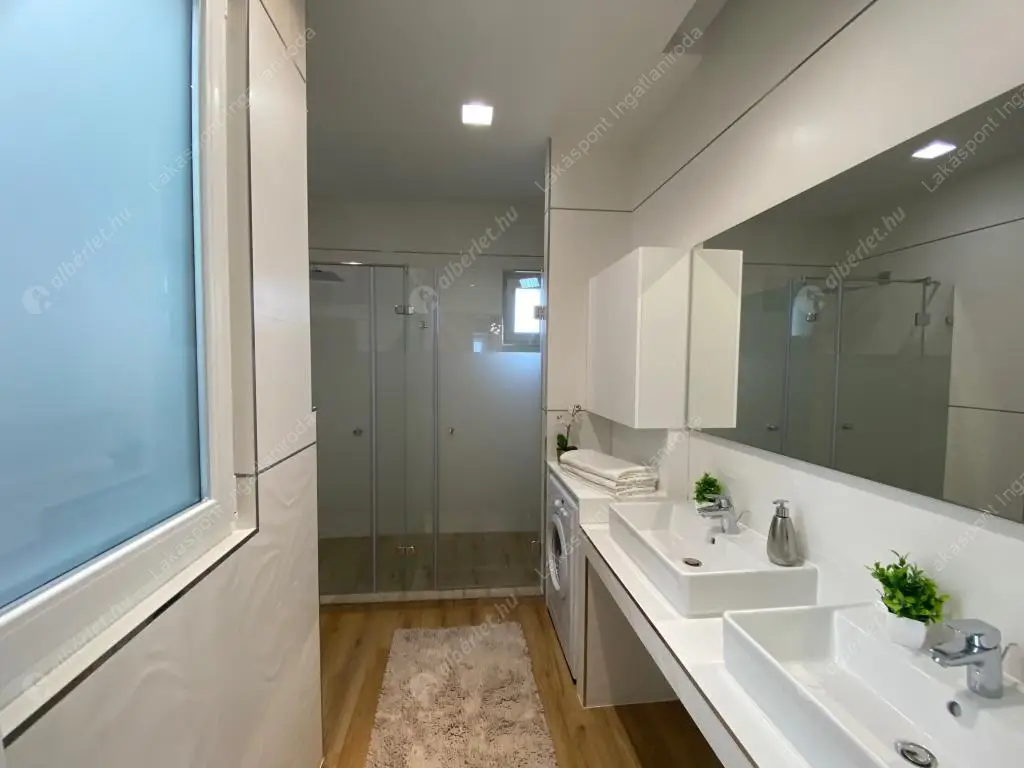 Kiadó albérlet 763000 Ft/hó áron: Budapest, V. kerület  Kecskeméti utca. Mérete: 90 nm, 2 szobás | Alberlet.hu - 6529800