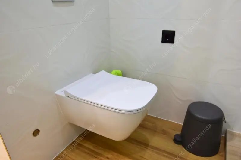 Kiadó albérlet 763000 Ft/hó áron: Budapest, V. kerület  Kecskeméti utca. Mérete: 90 nm, 2 szobás | Alberlet.hu - 6529801