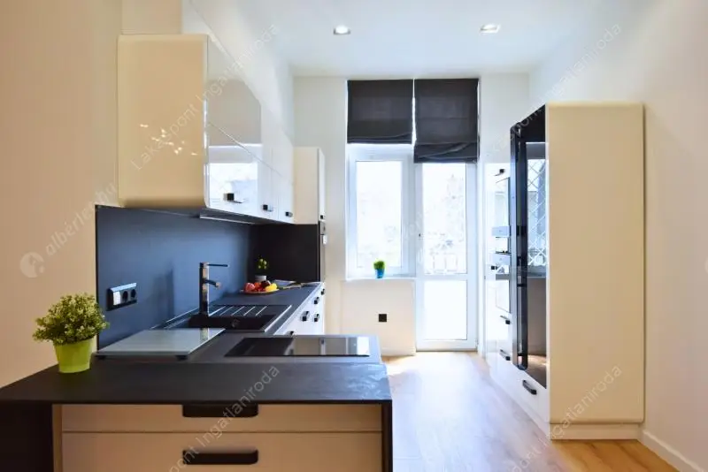 Kiadó albérlet 763000 Ft/hó áron: Budapest, V. kerület  Kecskeméti utca. Mérete: 90 nm, 2 szobás | Alberlet.hu - 6529803