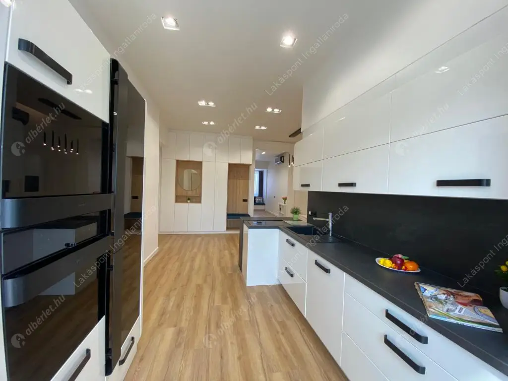 Kiadó albérlet 763000 Ft/hó áron: Budapest, V. kerület  Kecskeméti utca. Mérete: 90 nm, 2 szobás | Alberlet.hu - 6529804