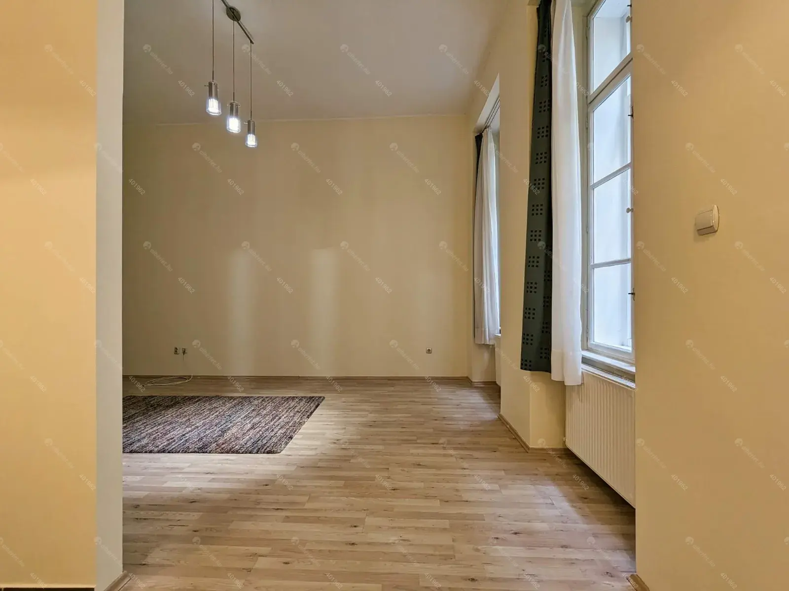 Kiadó albérlet 230000 Ft/hó áron: Budapest, V. kerület  Királyi Pál utca. Mérete: 42 nm, 1 szobás | Alberlet.hu - 6694528