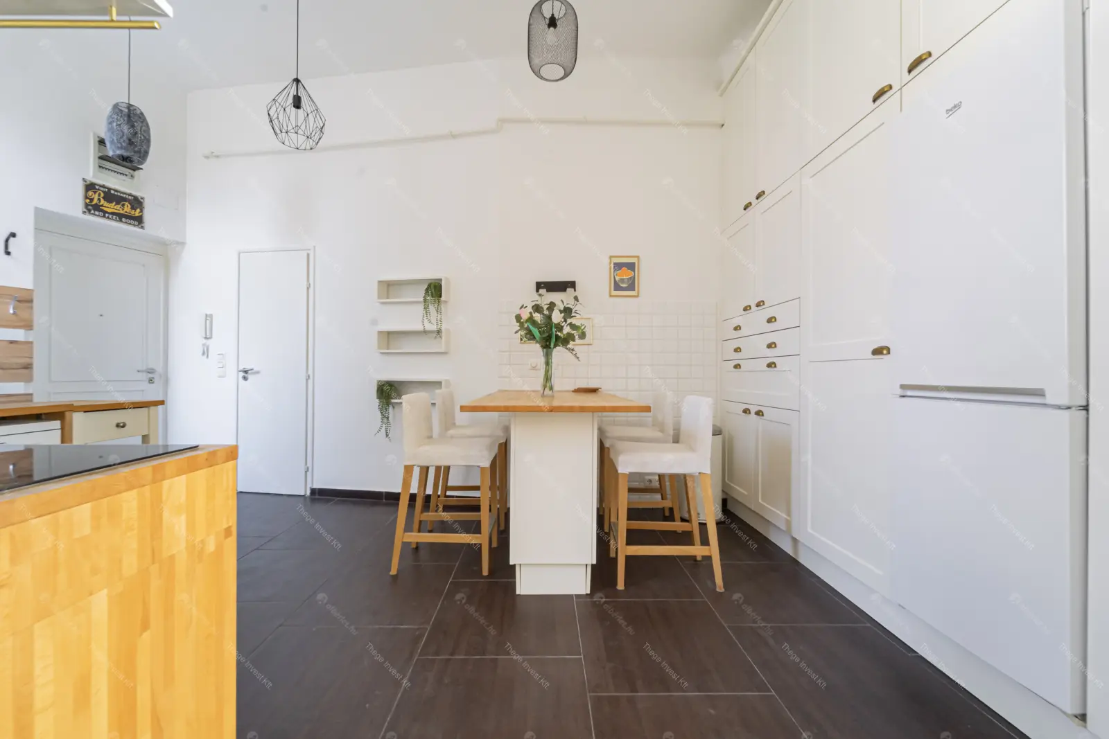 Kiadó albérlet 480000 Ft/hó áron: Budapest, V. kerület  Királyi Pál utca. Mérete: 80 nm, 3 szobás | Alberlet.hu - 6701342