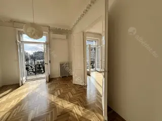 Kiadó albérlet 802000 Ft/hó áron: Budapest, V. kerület  Kossuth Lajos tér. Mérete: 72 nm, 2 szobás | Alberlet.hu - 6742587