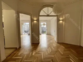 Kiadó albérlet 802000 Ft/hó áron: Budapest, V. kerület  Kossuth Lajos tér. Mérete: 72 nm, 2 szobás | Alberlet.hu - 6742589