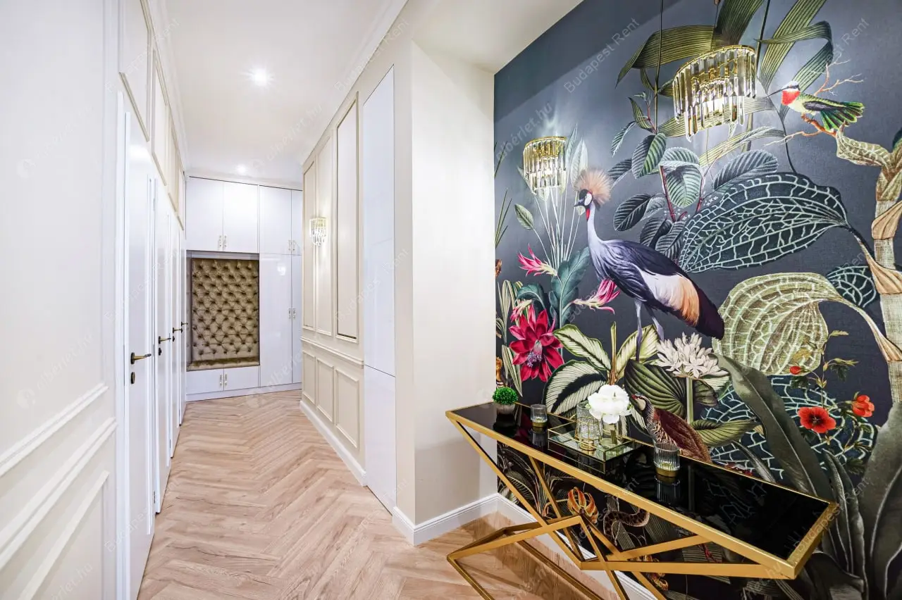 Kiadó albérlet 1143000 Ft/hó áron: Budapest, V. kerület  Kossuth Lajos tér. Mérete: 75 nm, 3 szobás | Alberlet.hu - 5782292