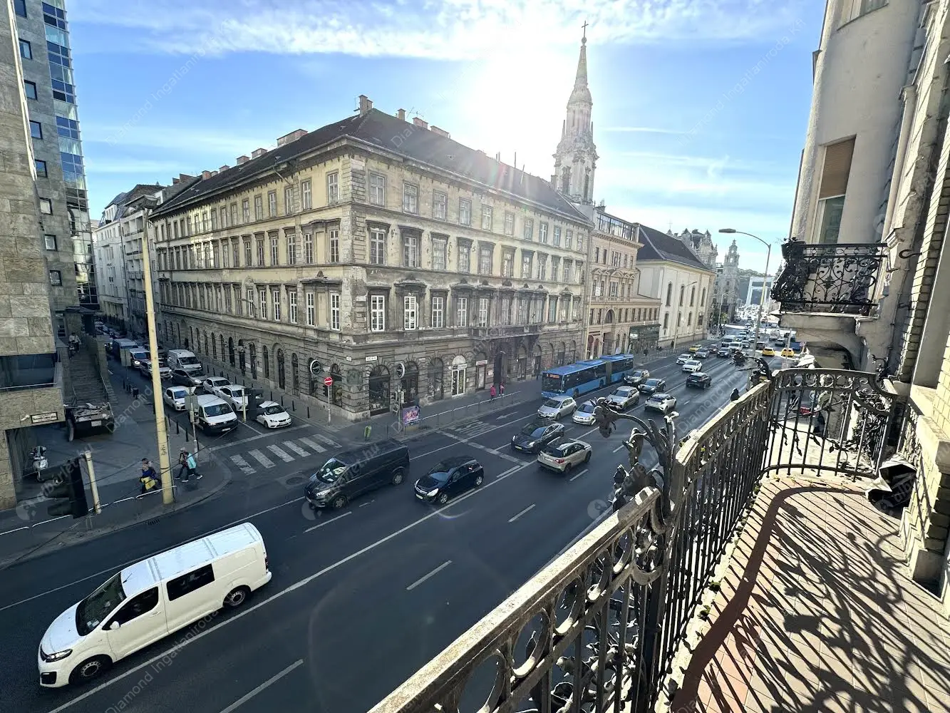 Kiadó albérlet 349000 Ft/hó áron: Budapest, V. kerület  Kossuth Lajos utca. Mérete: 100 nm, 3 szobás | Alberlet.hu - 6350951