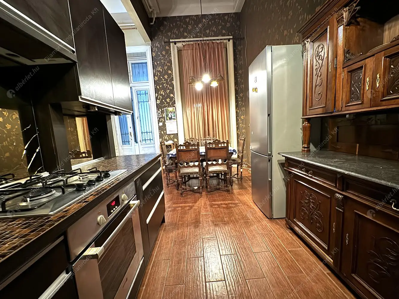 Kiadó albérlet 349000 Ft/hó áron: Budapest, V. kerület  Kossuth Lajos utca. Mérete: 100 nm, 3 szobás | Alberlet.hu - 6350952