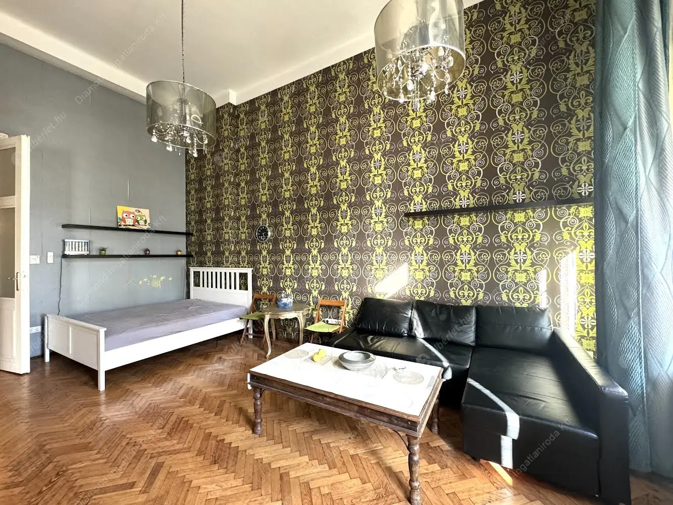 Kiadó albérlet 349000 Ft/hó áron: Budapest, V. kerület  Kossuth Lajos utca. Mérete: 100 nm, 3 szobás | Alberlet.hu - 6350955