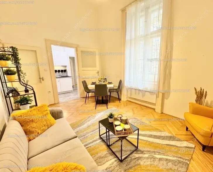 Kiadó albérlet 250000 Ft/hó áron: Budapest, V. kerület  Kossuth Lajos utca. Mérete: 35 nm, 2 szobás | Alberlet.hu - 6625950