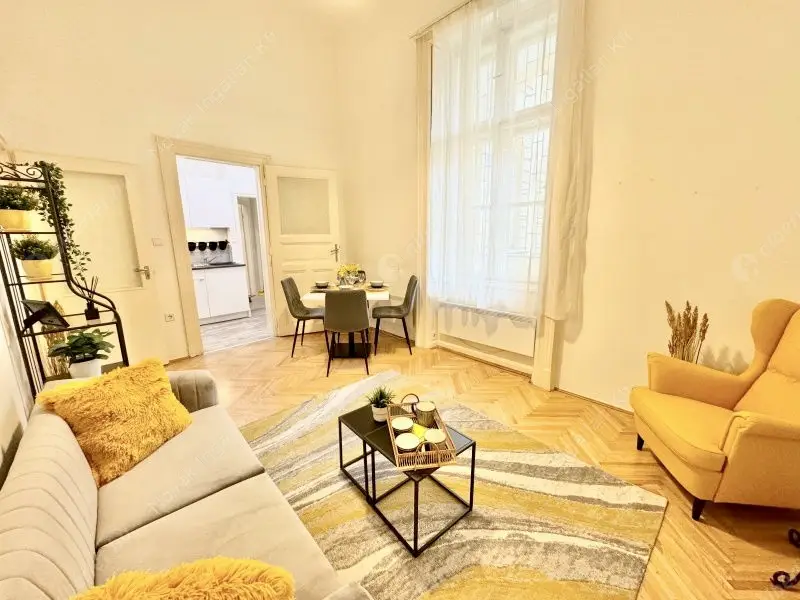 Kiadó albérlet 250000 Ft/hó áron: Budapest, V. kerület  Kossuth Lajos utca. Mérete: 35 nm, 2 szobás | Alberlet.hu - 6628384