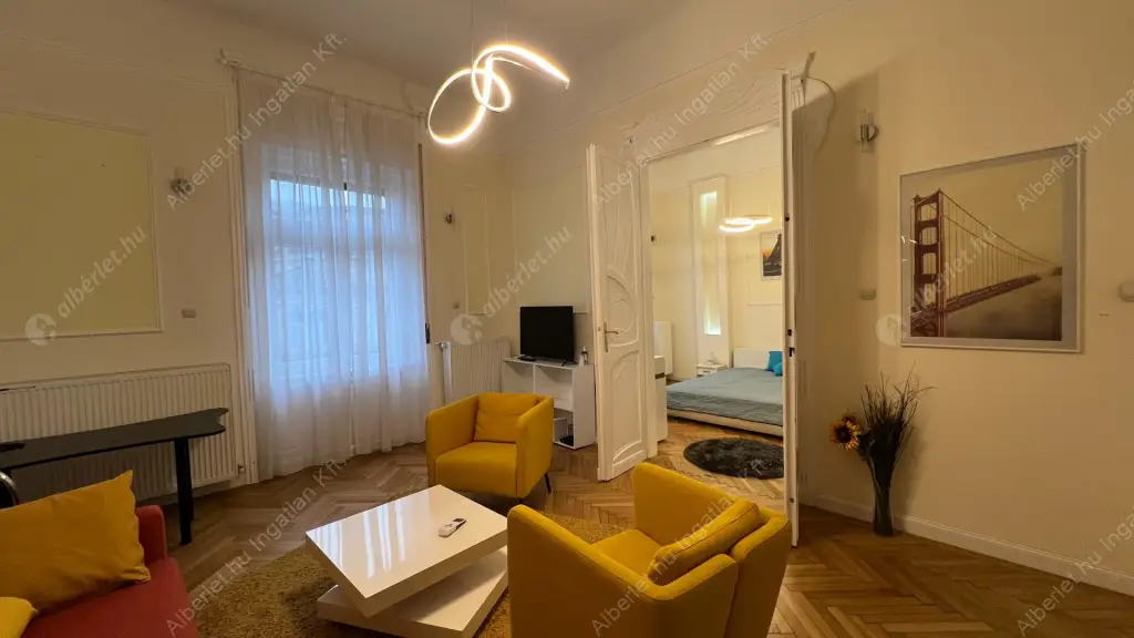 Kiadó albérlet 360000 Ft/hó áron: Budapest, V. kerület  Kossuth Lajos utca. Mérete: 68 nm, 2 szobás | Alberlet.hu - 6614029