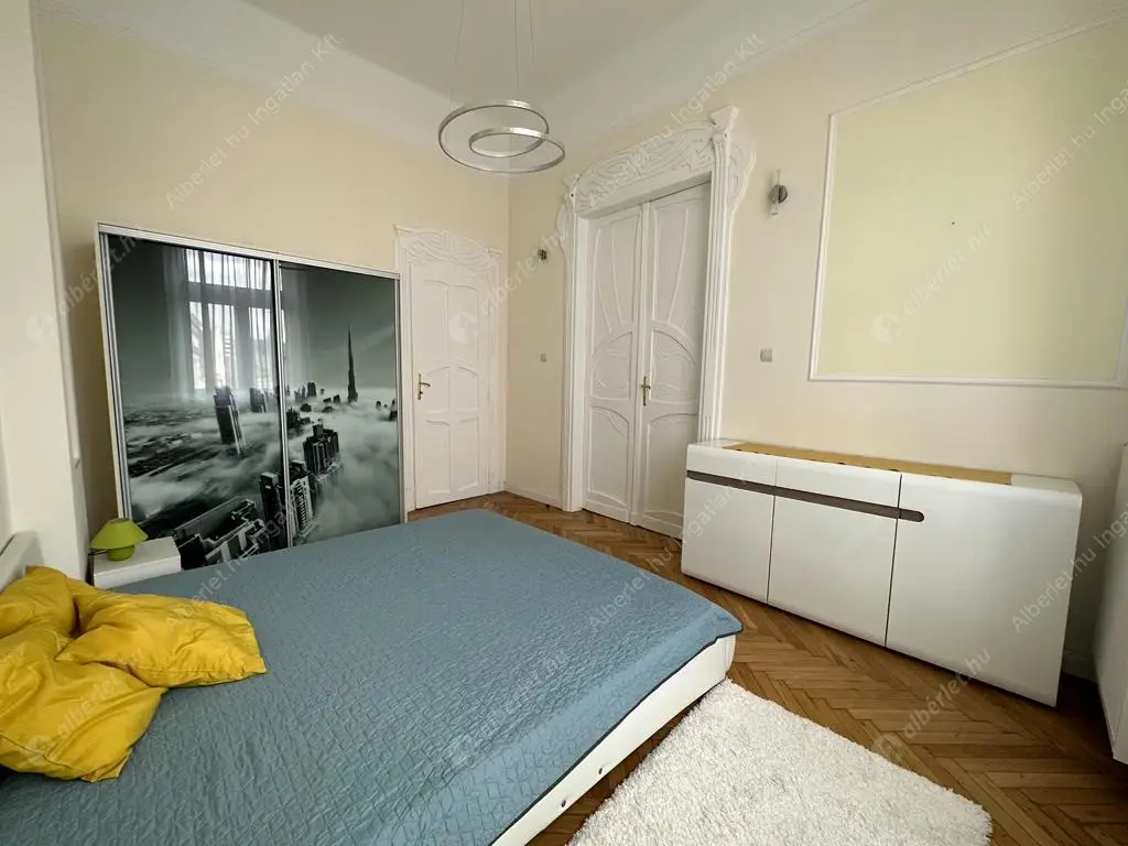 Kiadó albérlet 360000 Ft/hó áron: Budapest, V. kerület  Kossuth Lajos utca. Mérete: 68 nm, 2 szobás | Alberlet.hu - 6614035