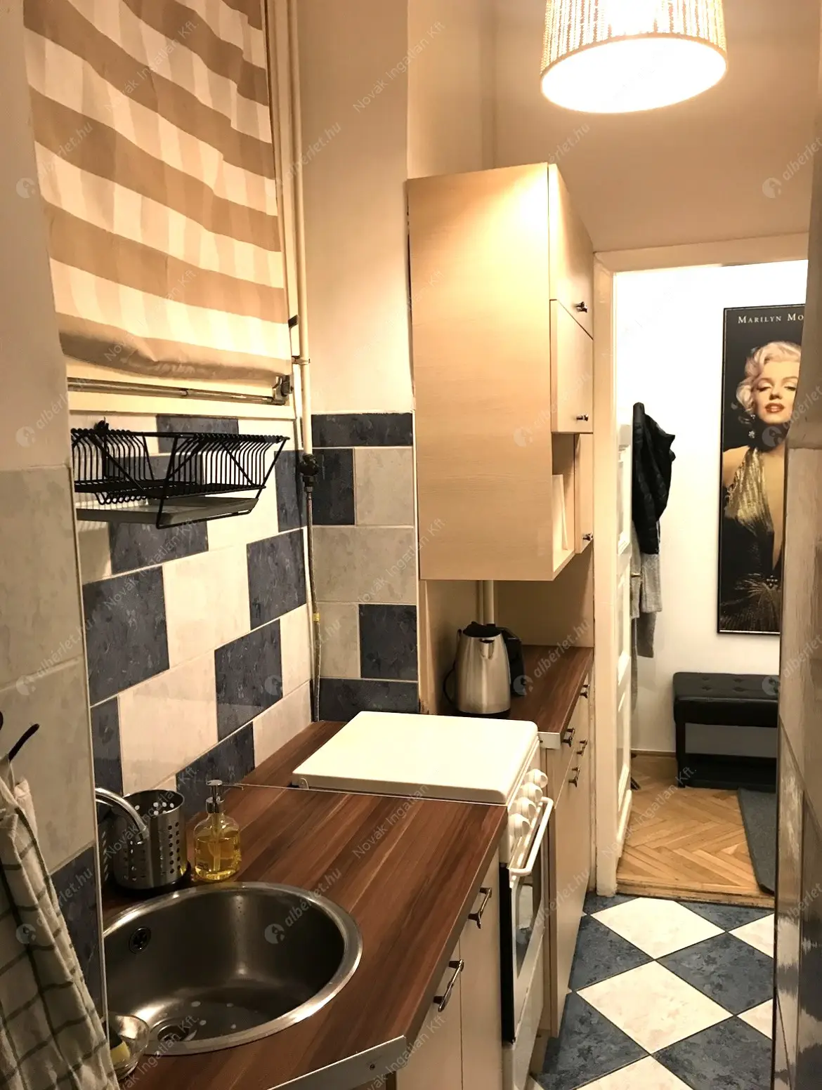 Kiadó albérlet 220000 Ft/hó áron: Budapest, V. kerület  Mérleg utca. Mérete: 28 nm, 1 szobás | Alberlet.hu - 6586583