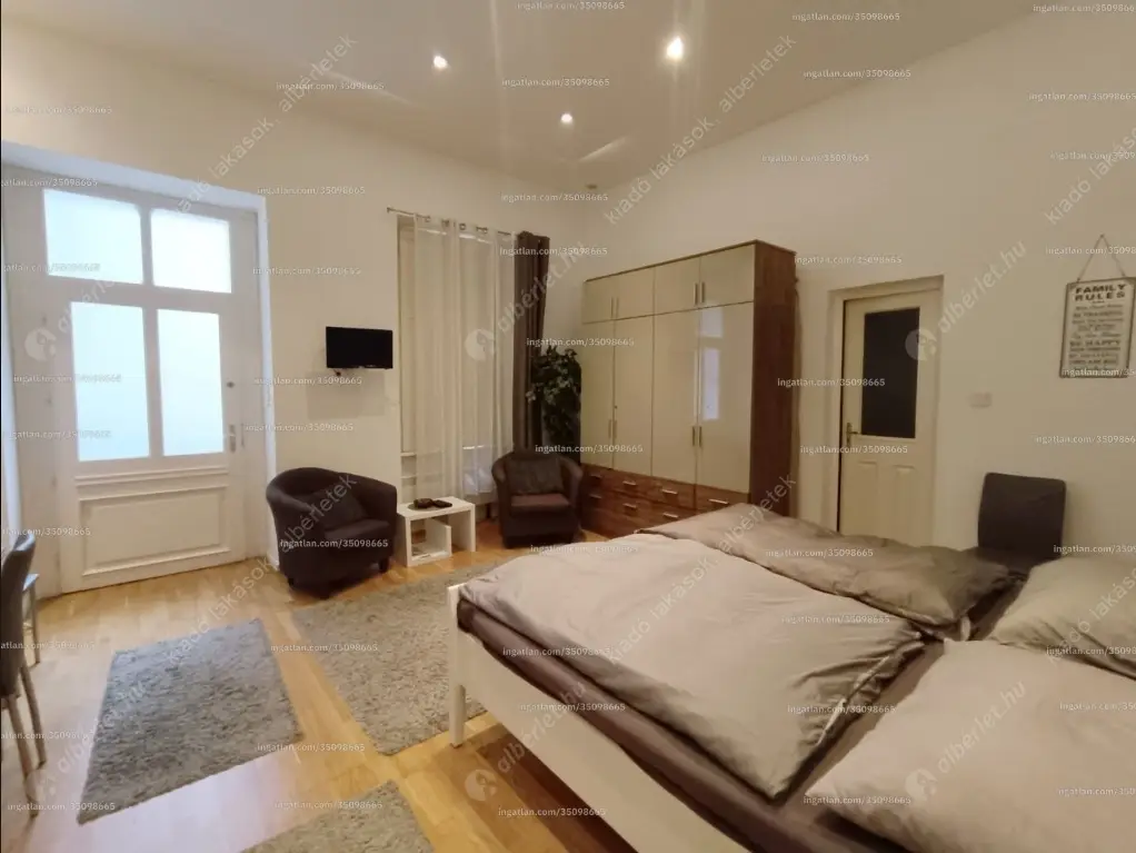 Kiadó albérlet 220000 Ft/hó áron: Budapest, V. kerület  Mérleg utca. Mérete: 28 nm, 1 szobás | Alberlet.hu - 6634651