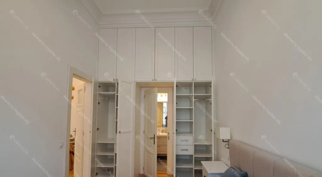 Kiadó albérlet 600000 Ft/hó áron: Budapest, V. kerület  Mérleg utca. Mérete: 80 nm, 2 szobás | Alberlet.hu - 6701603