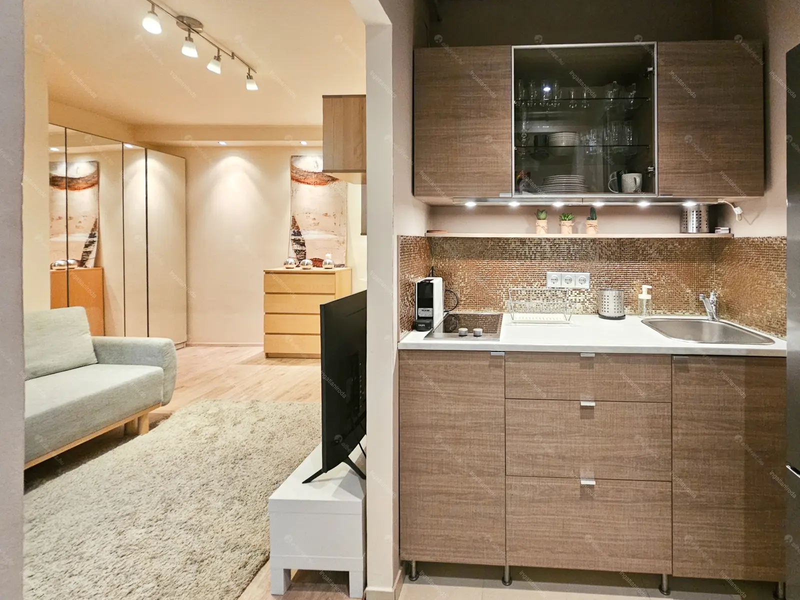 Kiadó albérlet 220000 Ft/hó áron: Budapest, V. kerület  Molnár utca. Mérete: 24 nm, 1 szobás | Alberlet.hu - 6653195