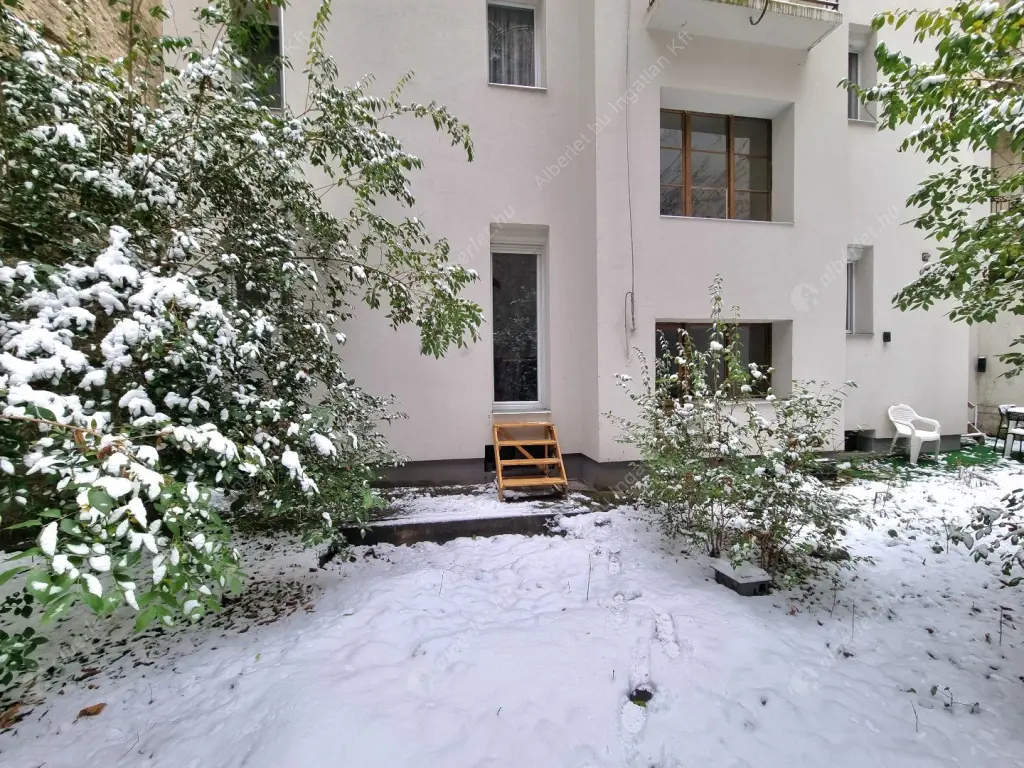 Kiadó albérlet 274000 Ft/hó áron: Budapest, V. kerület  Molnár utca. Mérete: 63 nm, 2 szobás | Alberlet.hu - 6612611