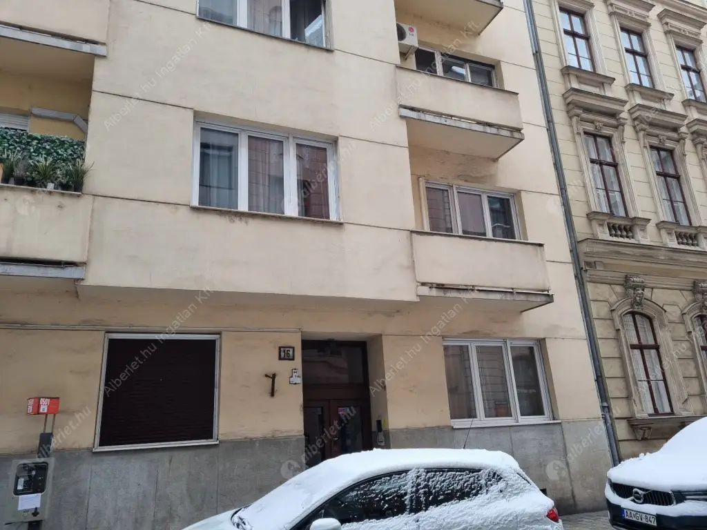 Kiadó albérlet 274000 Ft/hó áron: Budapest, V. kerület  Molnár utca. Mérete: 63 nm, 2 szobás | Alberlet.hu - 6612613