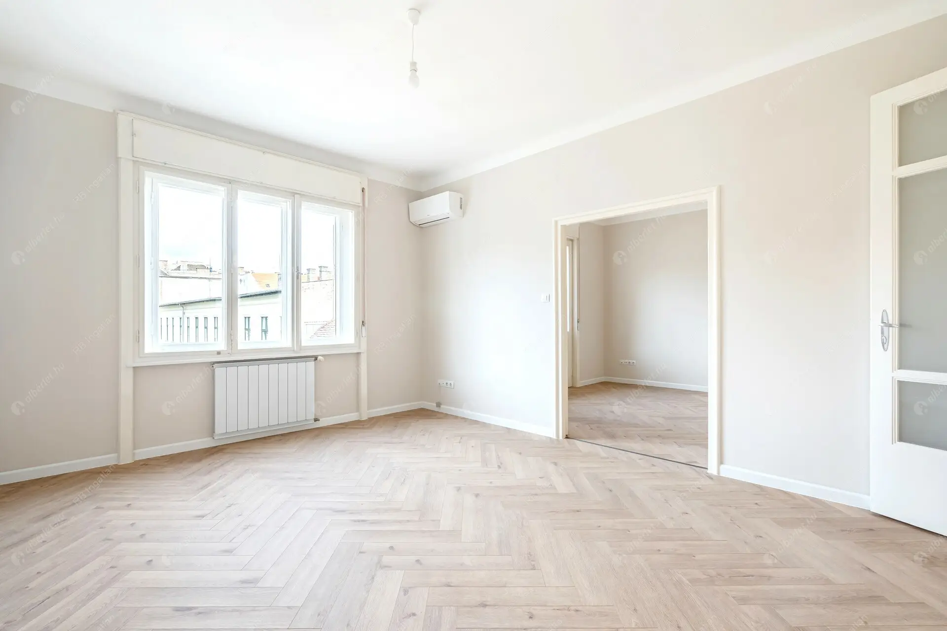 Kiadó albérlet 335000 Ft/hó áron: Budapest, V. kerület  Molnár utca. Mérete: 71 nm, 2 szobás | Alberlet.hu - 6337948