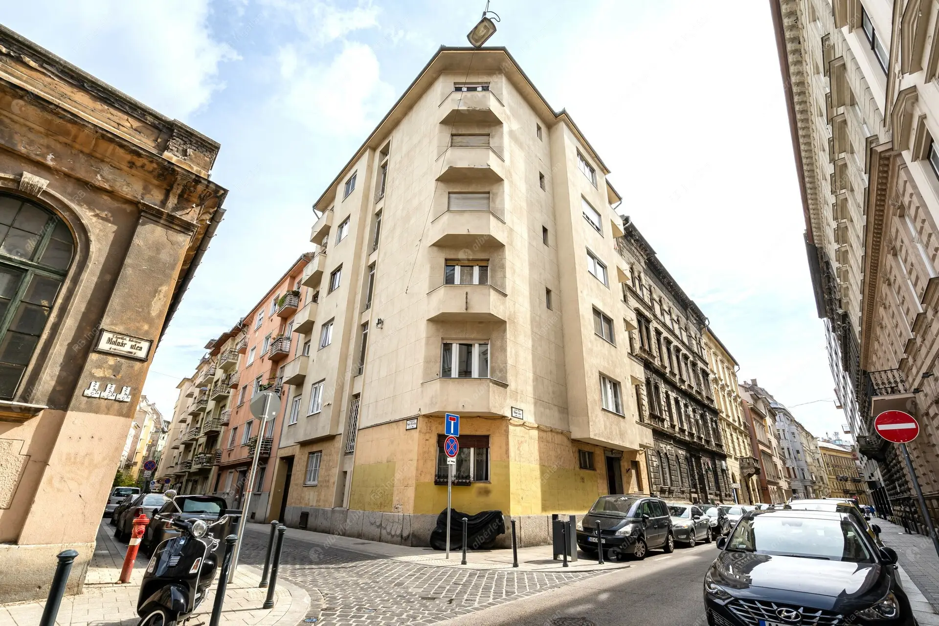 Kiadó albérlet 335000 Ft/hó áron: Budapest, V. kerület  Molnár utca. Mérete: 71 nm, 2 szobás | Alberlet.hu - 6337961