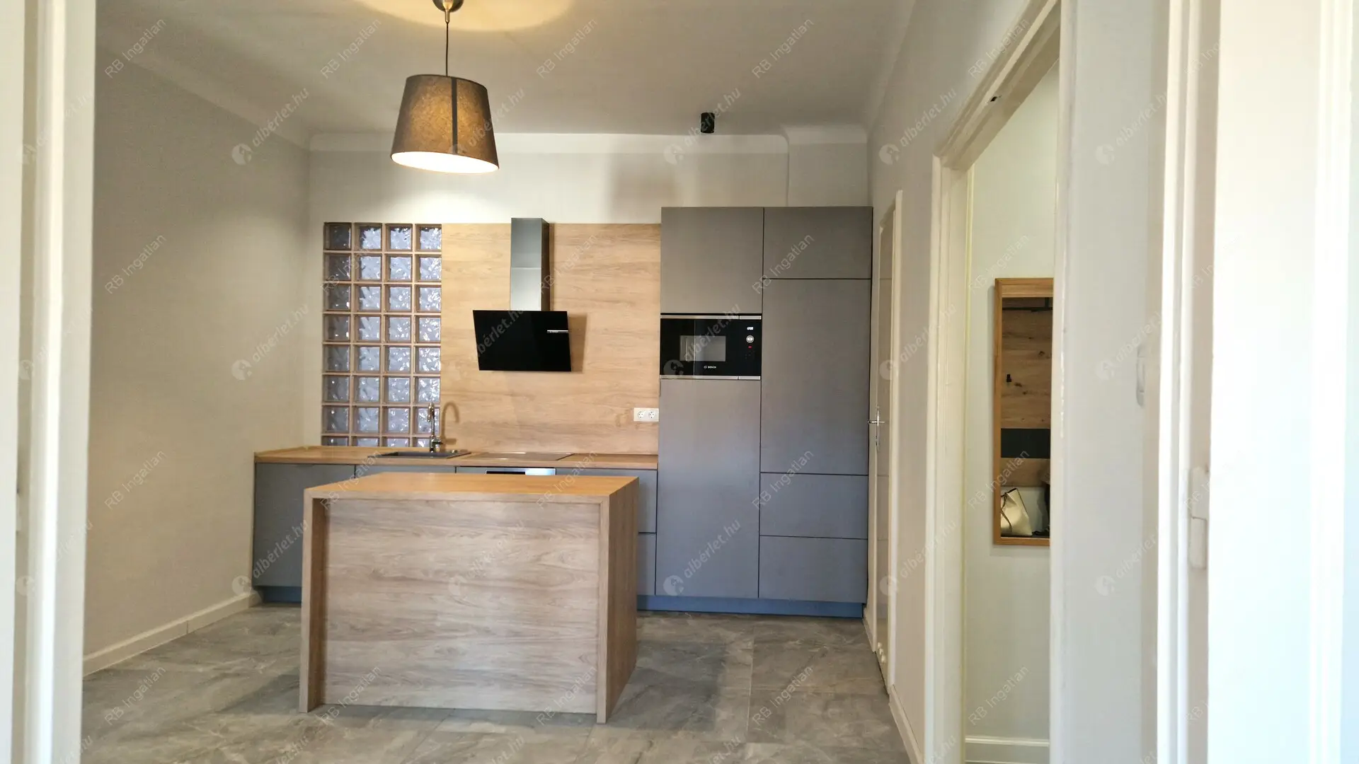 Kiadó albérlet 335000 Ft/hó áron: Budapest, V. kerület  Molnár utca. Mérete: 71 nm, 2 szobás | Alberlet.hu - 6355488