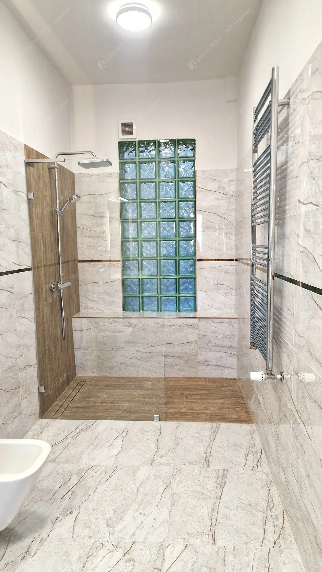 Kiadó albérlet 335000 Ft/hó áron: Budapest, V. kerület  Molnár utca. Mérete: 71 nm, 2 szobás | Alberlet.hu - 6355492