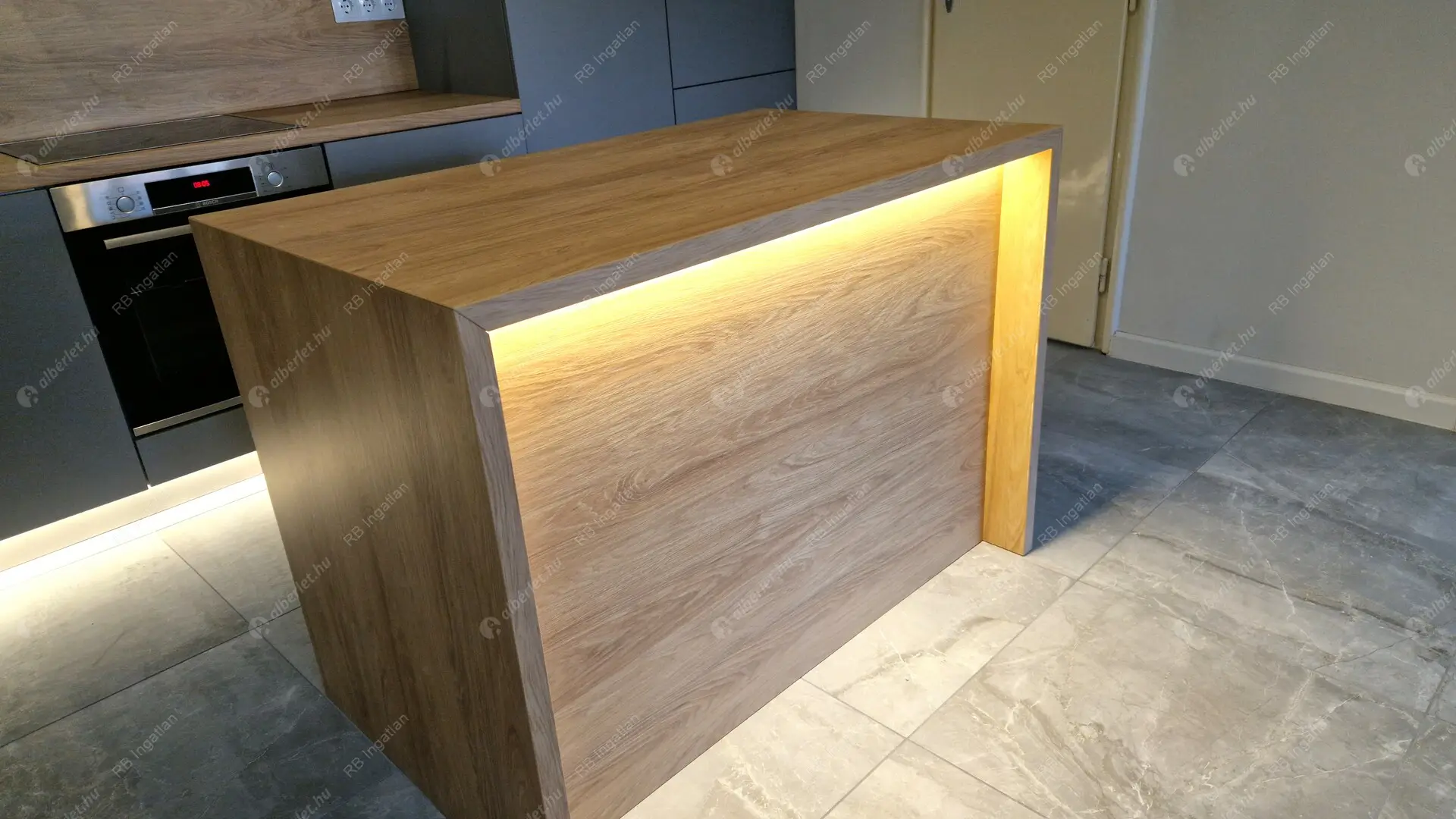 Kiadó albérlet 335000 Ft/hó áron: Budapest, V. kerület  Molnár utca. Mérete: 71 nm, 2 szobás | Alberlet.hu - 6355497