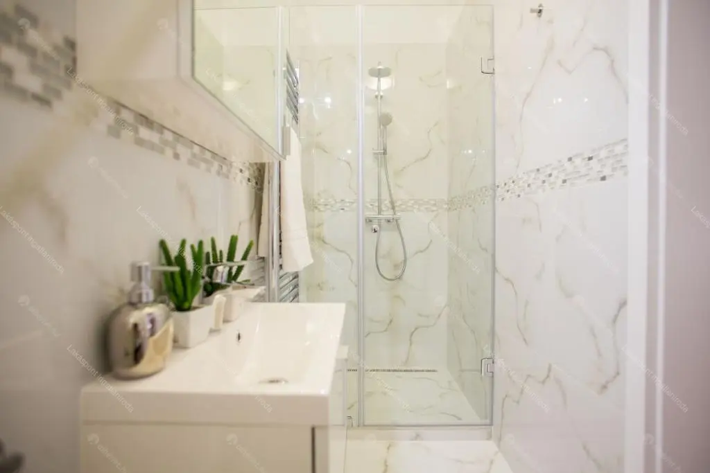 Kiadó albérlet 767000 Ft/hó áron: Budapest, V. kerület  Múzeum körút. Mérete: 120 nm, 3 szobás | Alberlet.hu - 6692758