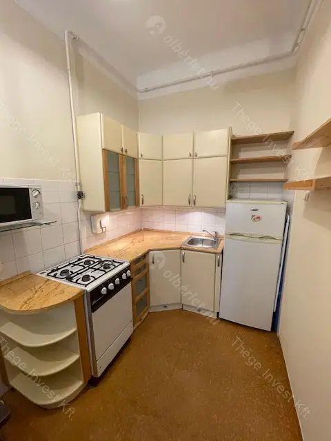 Kiadó albérlet 185000 Ft/hó áron: Budapest, V. kerület  Múzeum körút. Mérete: 33 nm, 1 szobás | Alberlet.hu - 6616906