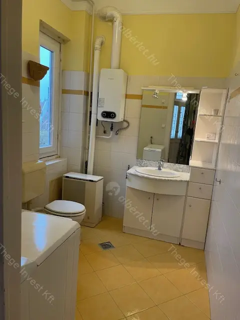 Kiadó albérlet 185000 Ft/hó áron: Budapest, V. kerület  Múzeum körút. Mérete: 33 nm, 1 szobás | Alberlet.hu - 6616911