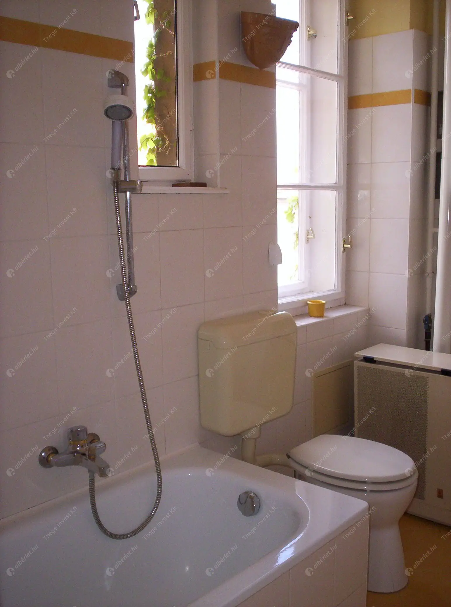 Kiadó albérlet 185000 Ft/hó áron: Budapest, V. kerület  Múzeum körút. Mérete: 33 nm, 1 szobás | Alberlet.hu - 6616913