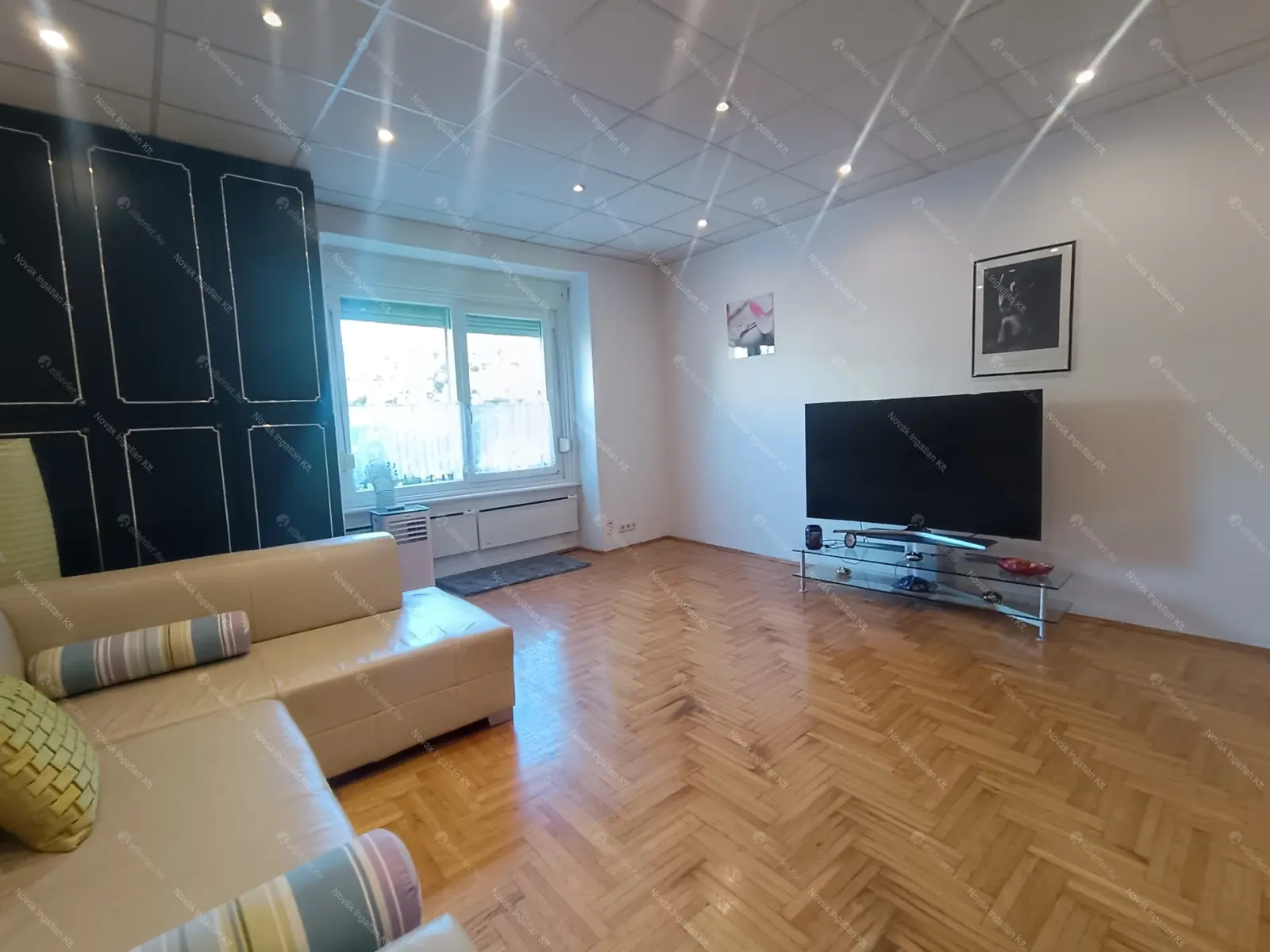 Kiadó albérlet 280000 Ft/hó áron: Budapest, V. kerület  Múzeum körút. Mérete: 55 nm, 1 szobás | Alberlet.hu - 6499399