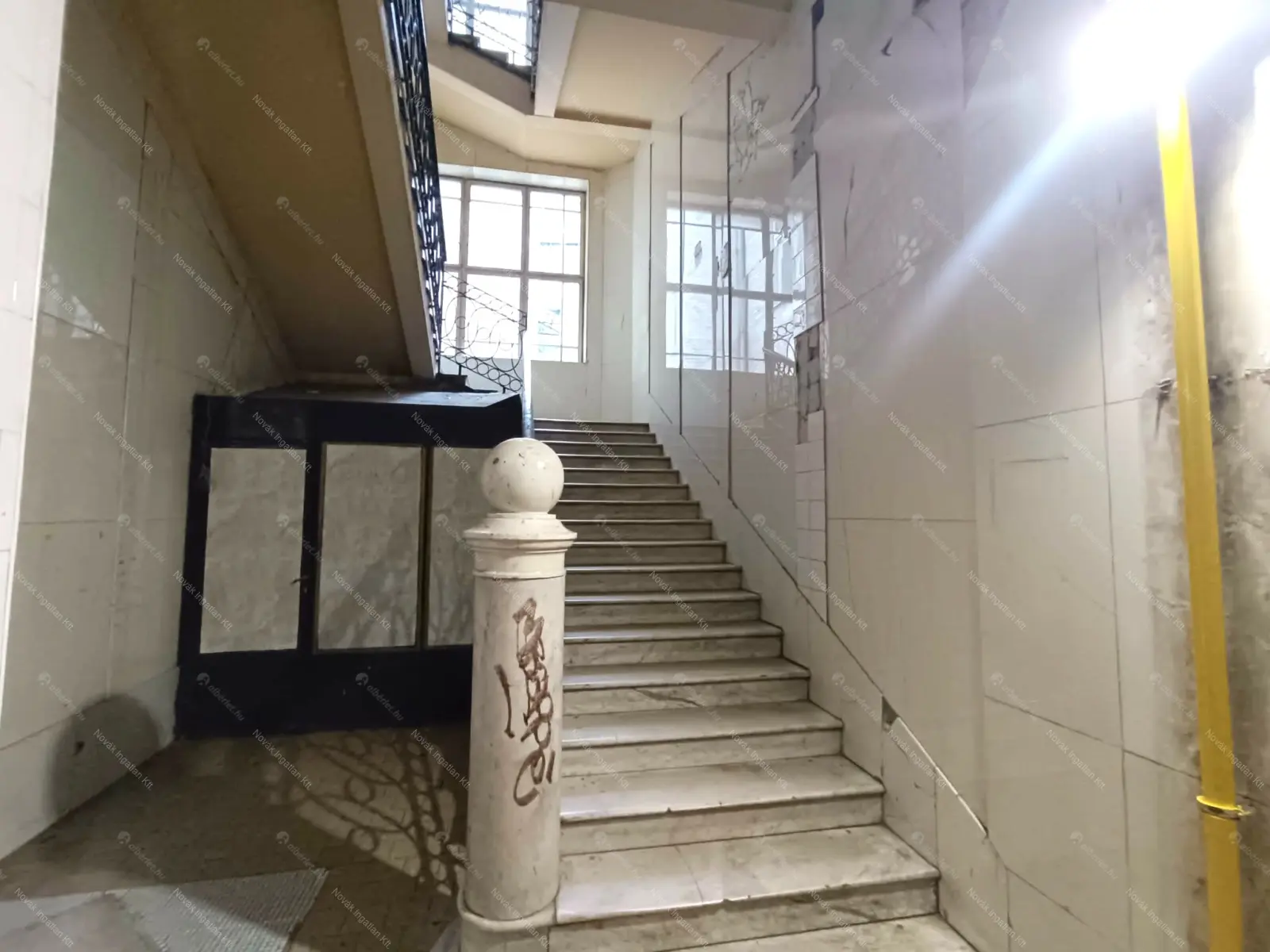 Kiadó albérlet 280000 Ft/hó áron: Budapest, V. kerület  Múzeum körút. Mérete: 55 nm, 1 szobás | Alberlet.hu - 6702469