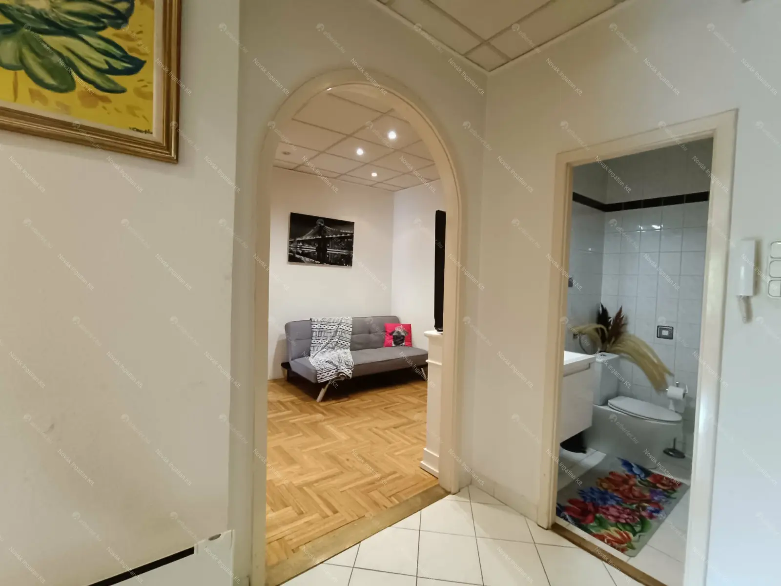 Kiadó albérlet 280000 Ft/hó áron: Budapest, V. kerület  Múzeum körút. Mérete: 55 nm, 1 szobás | Alberlet.hu - 6702489