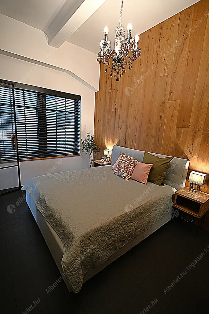 Kiadó albérlet 445000 Ft/hó áron: Budapest, V. kerület  Múzeum körút. Mérete: 70 nm, 2 szobás | Alberlet.hu - 6563494