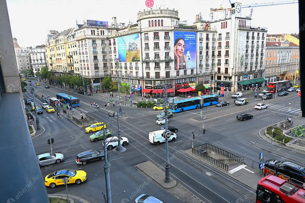 Kiadó albérlet 445000 Ft/hó áron: Budapest, V. kerület  Múzeum körút. Mérete: 70 nm, 2 szobás | Alberlet.hu - 6615320