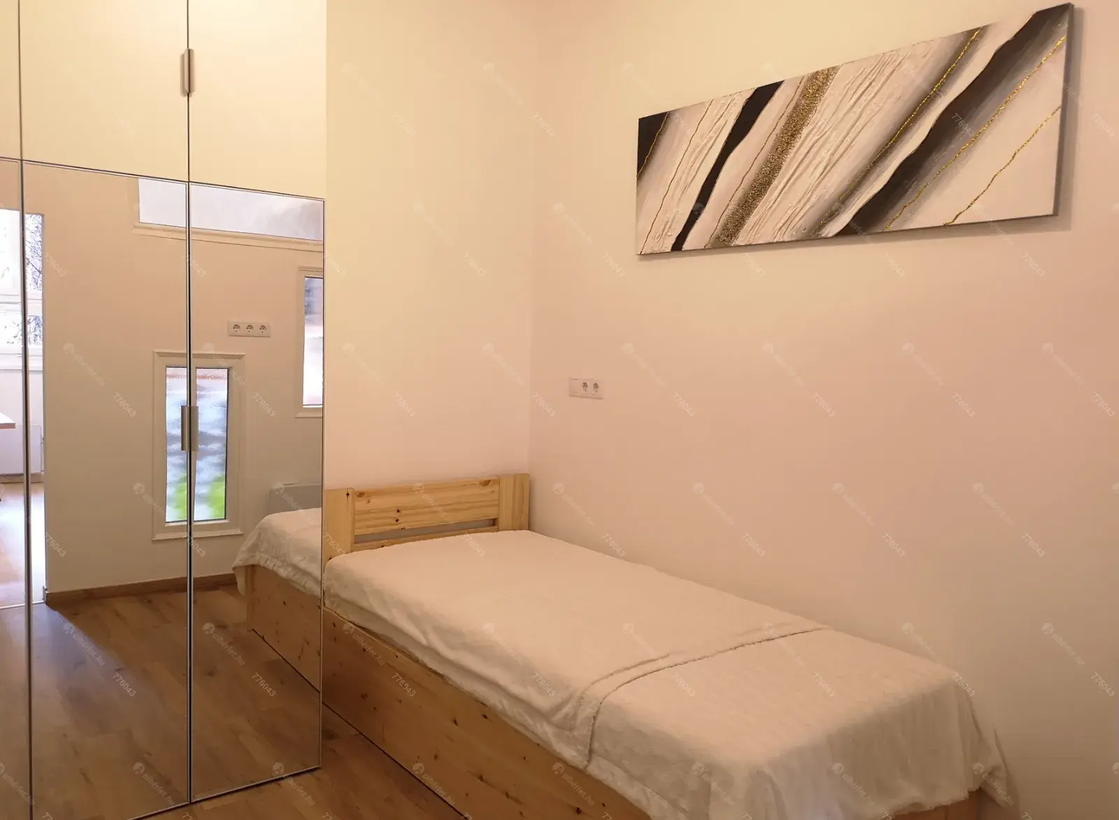 Kiadó albérlet 179000 Ft/hó áron: Budapest, V. kerület   Múzeum krt. . Mérete: 26 nm, 1 szobás | Alberlet.hu - 6678835