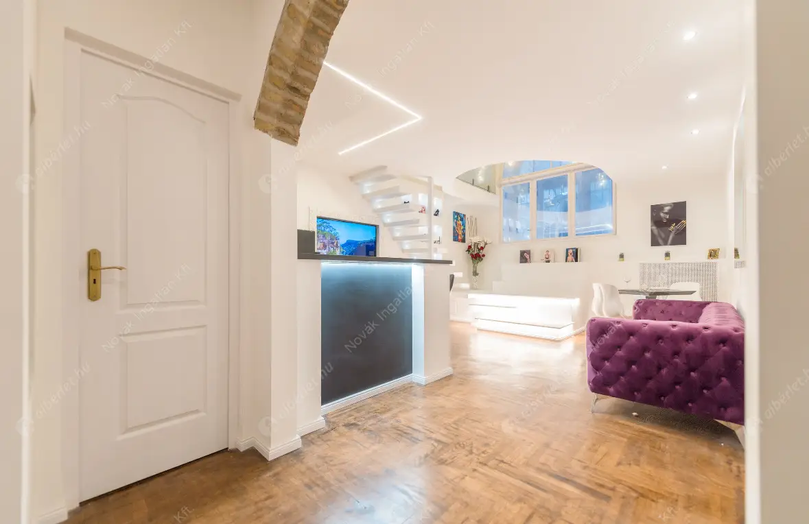 Kiadó albérlet 1108000 Ft/hó áron: Budapest, V. kerület  Nádor utca. Mérete: 105 nm, 2 szobás | Alberlet.hu - 6521652