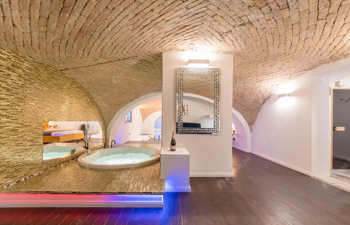 Kiadó albérlet 1108000 Ft/hó áron: Budapest, V. kerület  Nádor utca. Mérete: 105 nm, 2 szobás | Alberlet.hu - 6521659