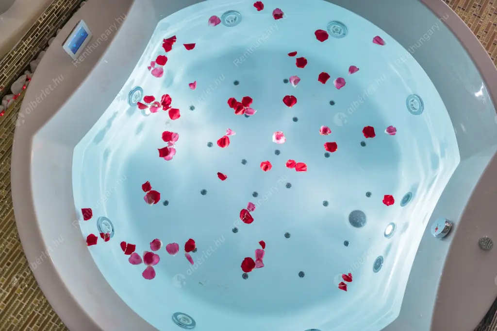 Kiadó albérlet 1107000 Ft/hó áron: Budapest, V. kerület  Nádor utca. Mérete: 105 nm, 2 szobás | Alberlet.hu - 6583479