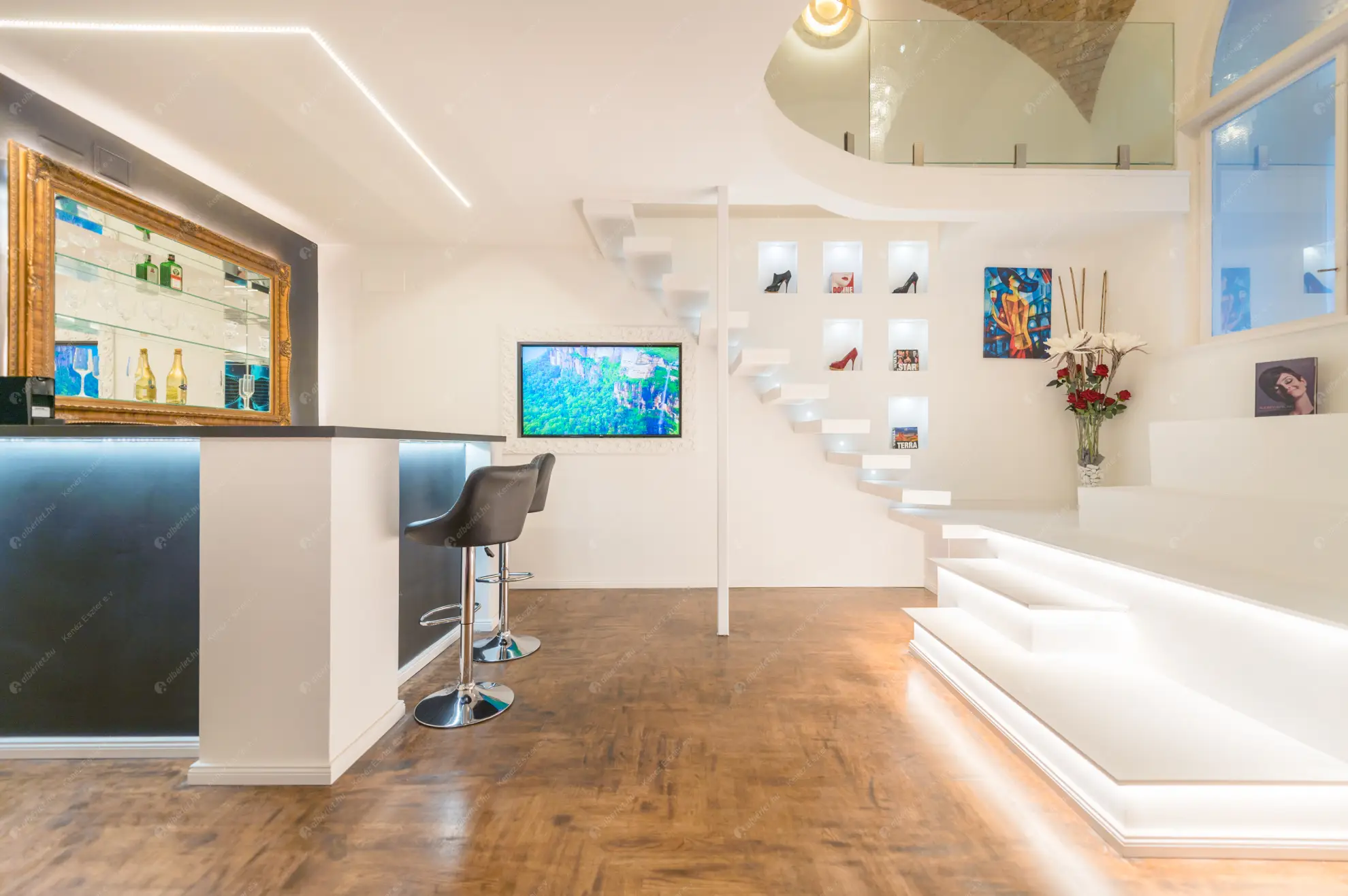 Kiadó albérlet 772000 Ft/hó áron: Budapest, V. kerület  Nádor utca. Mérete: 105 nm, 2 szobás | Alberlet.hu - 6618326