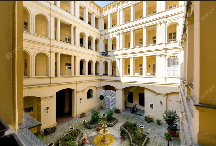 Kiadó albérlet 280000 Ft/hó áron: Budapest, V. kerület  Nádor utca. Mérete: 27 nm, 1 szobás | Alberlet.hu - 5178522