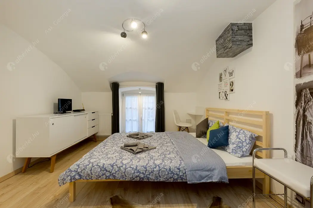 Kiadó albérlet 280000 Ft/hó áron: Budapest, V. kerület  Nádor utca. Mérete: 27 nm, 1 szobás | Alberlet.hu - 5180280