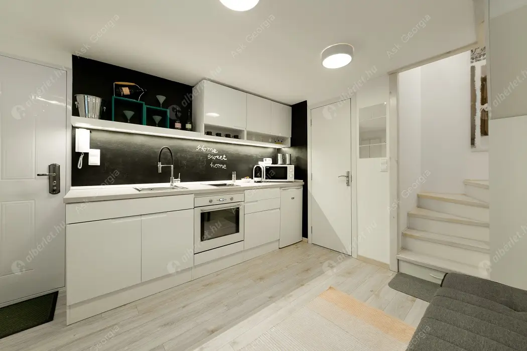 Kiadó albérlet 280000 Ft/hó áron: Budapest, V. kerület  Nádor utca. Mérete: 27 nm, 1 szobás | Alberlet.hu - 5180287