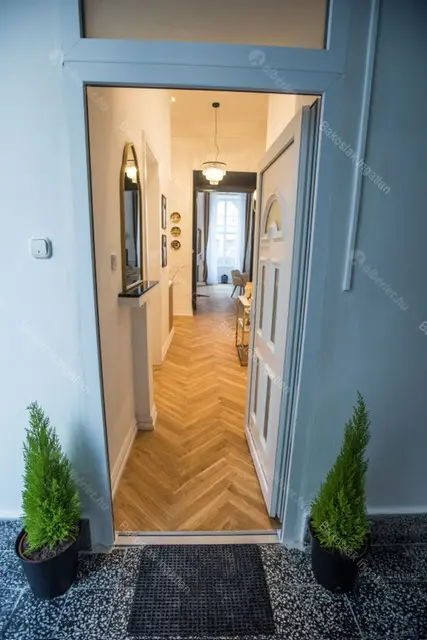 Kiadó albérlet 509000 Ft/hó áron: Budapest, V. kerület  Nádor utca. Mérete: 61 nm, 1 szobás | Alberlet.hu - 6702618