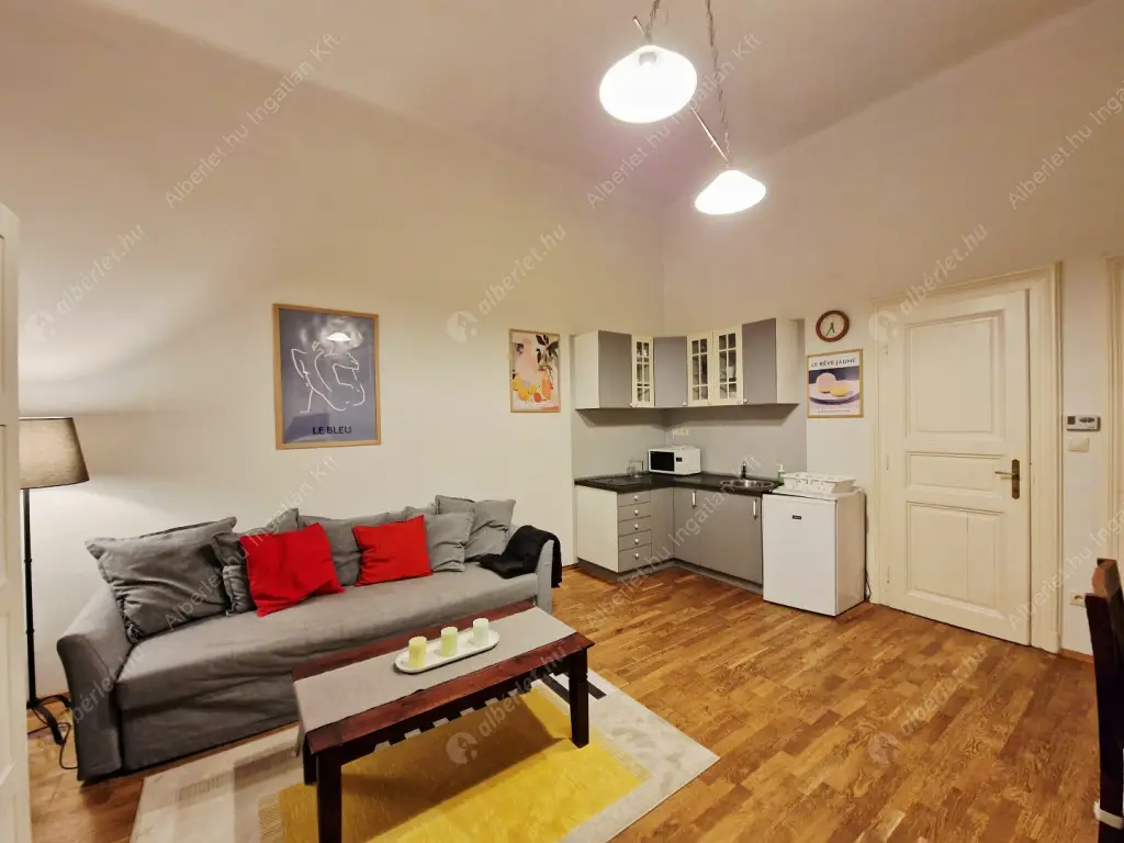 Kiadó albérlet 240000 Ft/hó áron: Budapest, V. kerület  Nagy Ignác utca. Mérete: 43 nm, 1 szobás | Alberlet.hu - 6634867