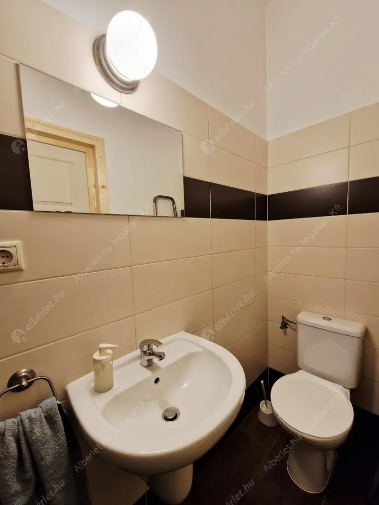 Kiadó albérlet 240000 Ft/hó áron: Budapest, V. kerület  Nagy Ignác utca. Mérete: 43 nm, 1 szobás | Alberlet.hu - 6634877