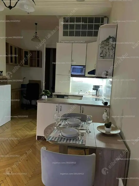 Kiadó albérlet 350000 Ft/hó áron: Budapest, V. kerület  Nagy Ignác utca. Mérete: 50 nm, 2 szobás | Alberlet.hu - 6625961