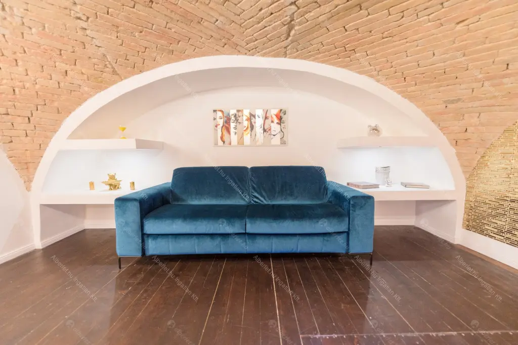 Kiadó albérlet 1100000 Ft/hó áron: Budapest, V. kerület  nan utca . Mérete: 55 nm, 1 szobás | Alberlet.hu - 6656408